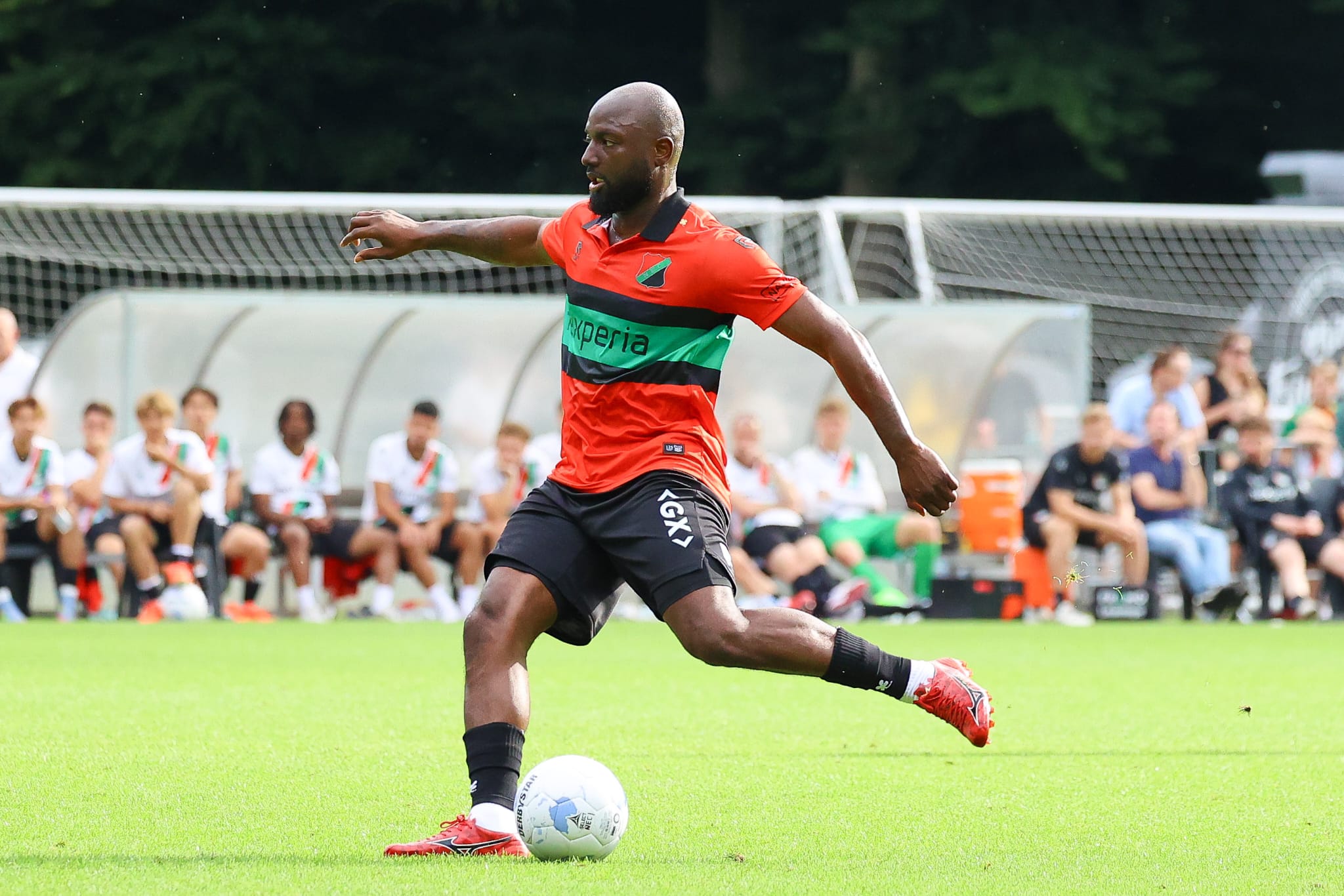 Willems terug op Nederlandse bodem: ”Fitheid komt terug en de sfeer is goed”