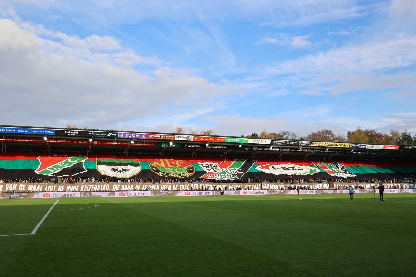 Geweldige support zet zich voort voor NEC